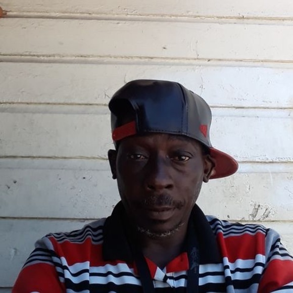 Meet your Posher, Bernard - Picture 1 of 1